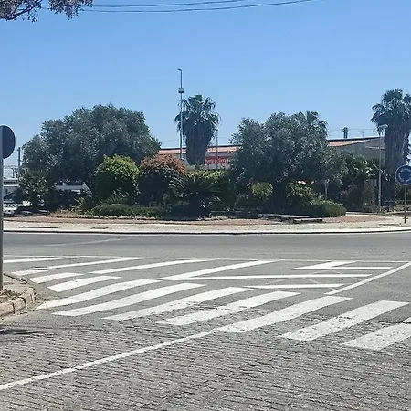 Azvalia - La Estacion, Piscina Y Junto A La Renfe Apartment El Puerto de Santa María