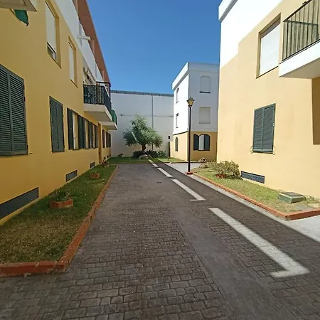 Appartamento Azvalia - La Estacion, Piscina Y Junto A La Renfe El Puerto de Santa María